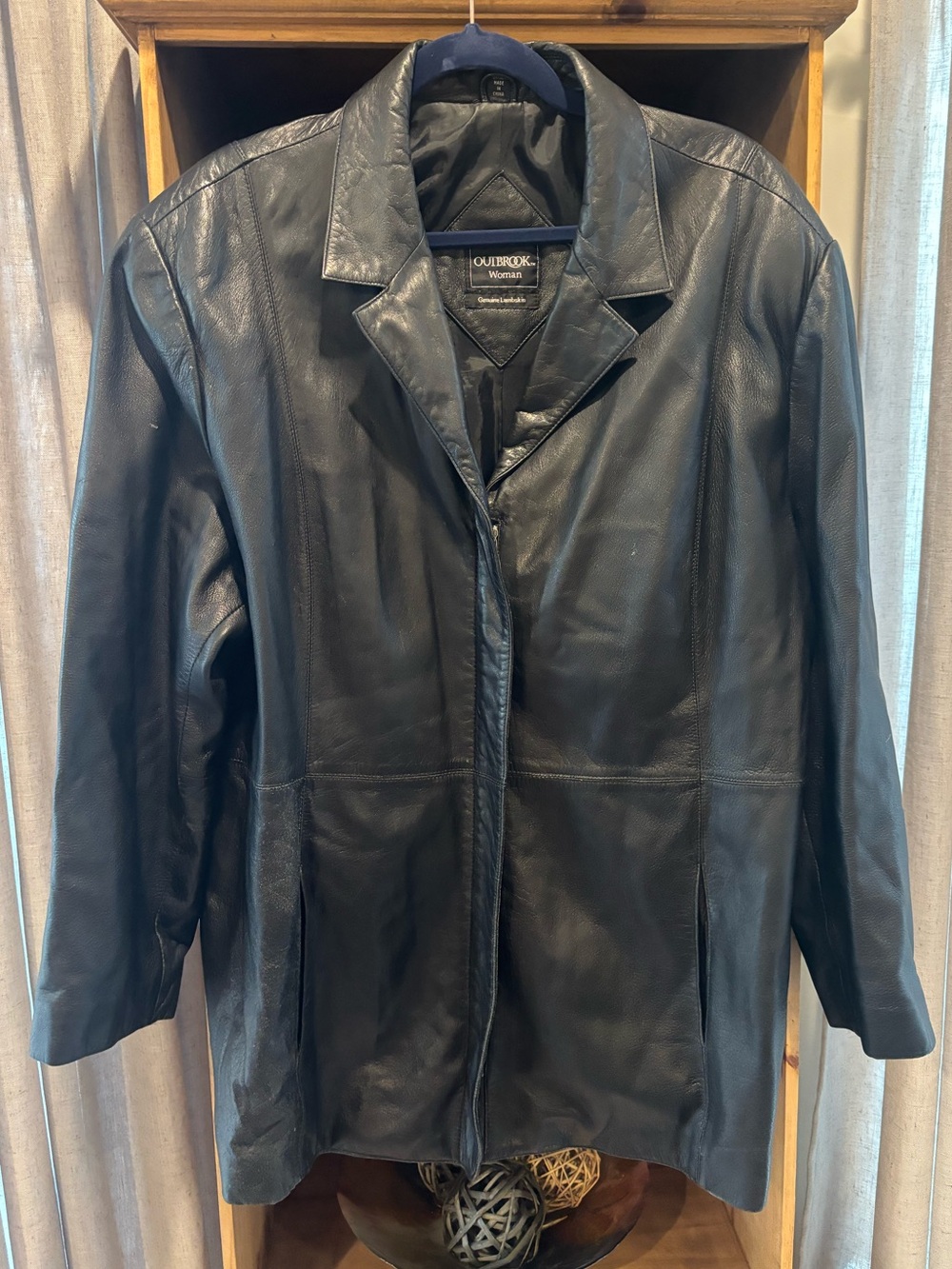 OUTBROOK WOMAN Black Lambskin Jacket